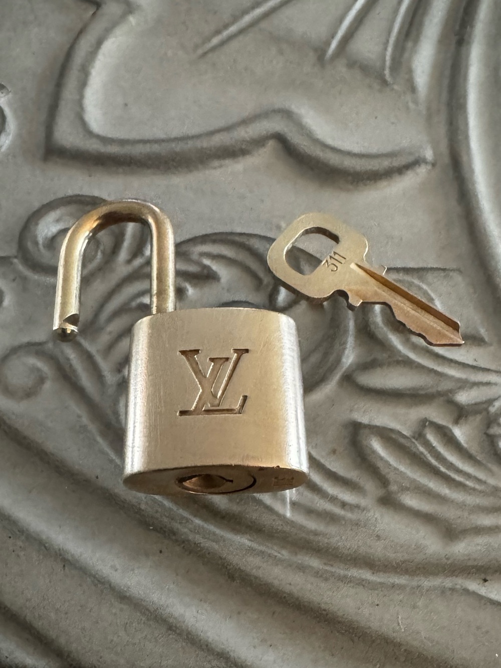 LV Lock and Key - 311